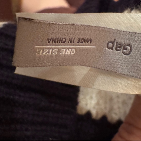 Gap infinity/ snood scarf, navy and white stripe, O/S - Picture 3 of 3